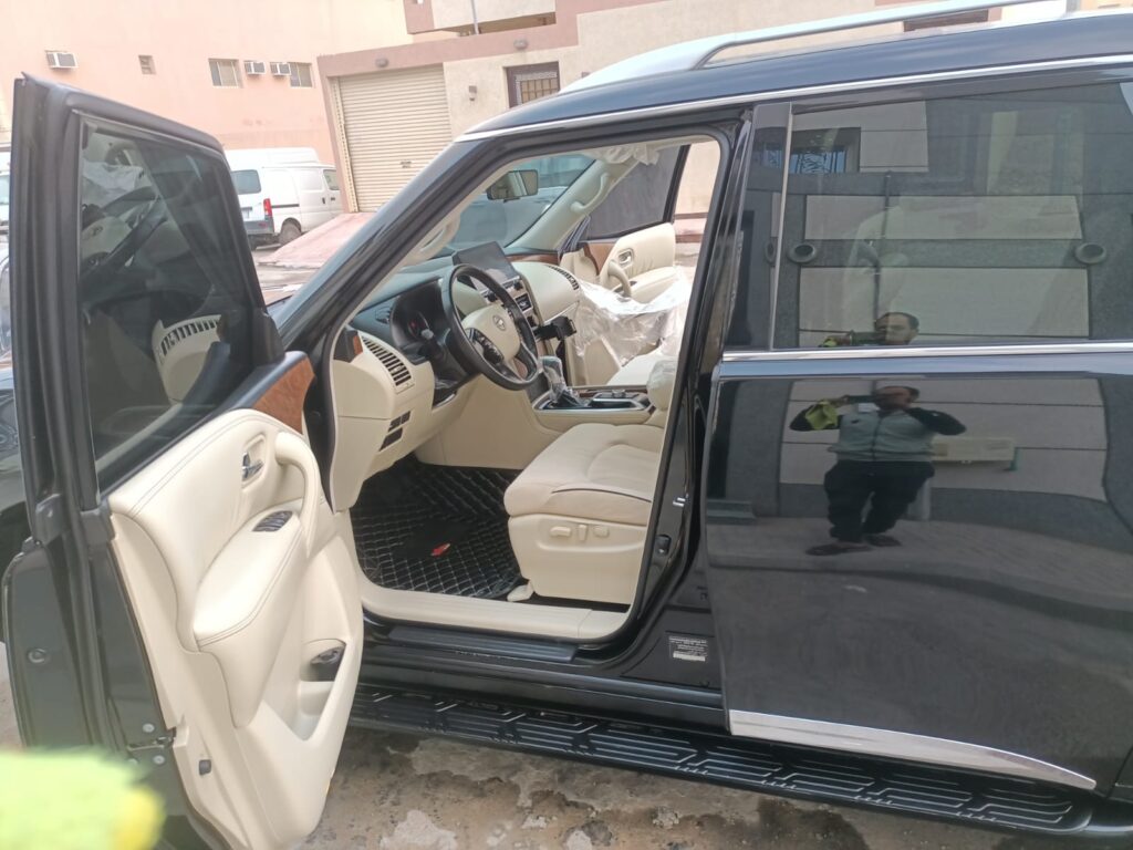 تلميع سيارات متنقلة